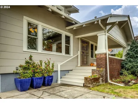2955 NE 58th Avenue Portland OR 97213