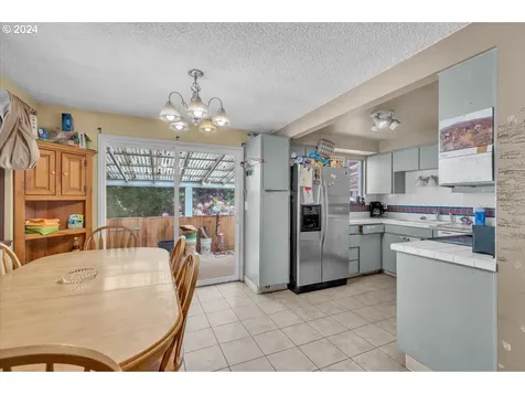 31101 Pond Drive Scappoose OR 97056