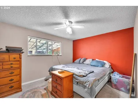 31101 Pond Drive Scappoose OR 97056
