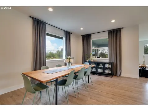 1036 Multnomah Road Hood River OR 97031