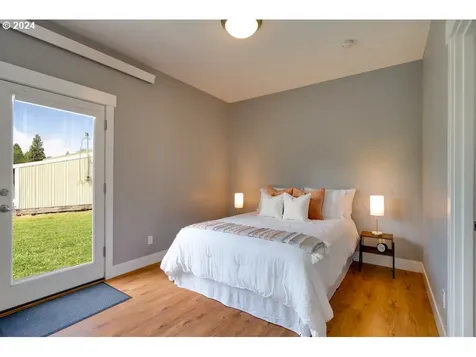 1036 Multnomah Road Hood River OR 97031