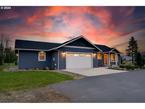 1036 Multnomah Road Hood River OR 97031