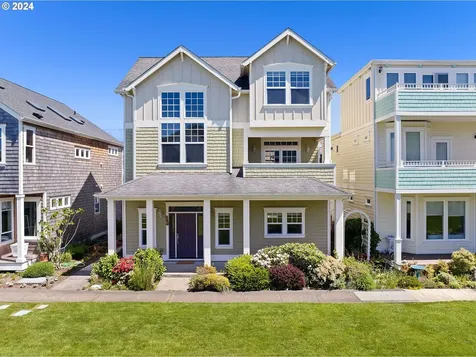 255 29th Street Astoria OR 97103