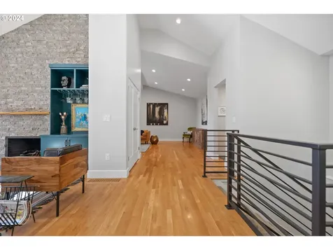1234 SW 57th Avenue Portland OR 97221
