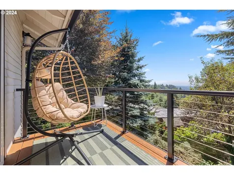 1234 SW 57th Avenue Portland OR 97221