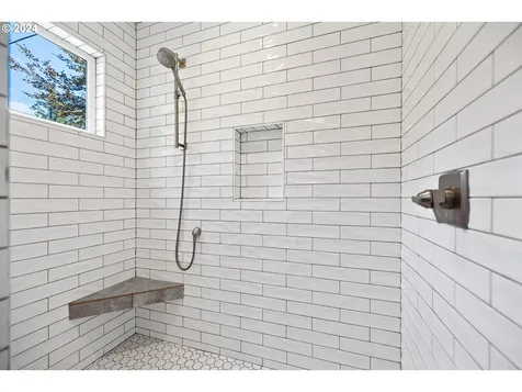 1234 SW 57th Avenue Portland OR 97221