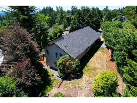 1234 SW 57th Avenue Portland OR 97221