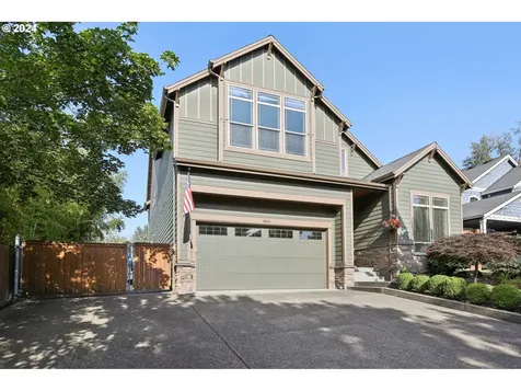 9611 SE Parkwood Way Happy Valley OR 97086