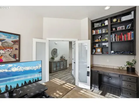 9611 SE Parkwood Way Happy Valley OR 97086