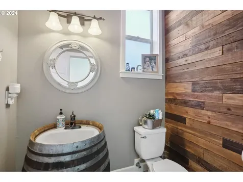 9611 SE Parkwood Way Happy Valley OR 97086