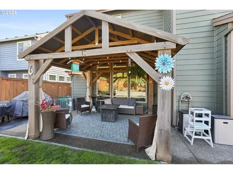 9611 SE Parkwood Way Happy Valley OR 97086
