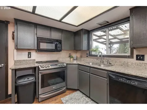2360 NE 23rd Street Gresham OR 97030