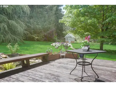 10515 Ne 337th Street La Center WA 98629