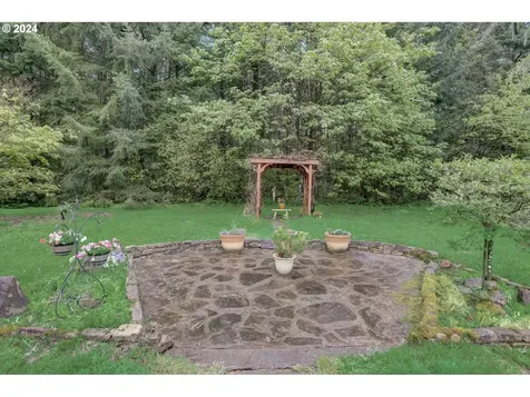 10515 Ne 337th Street La Center WA 98629