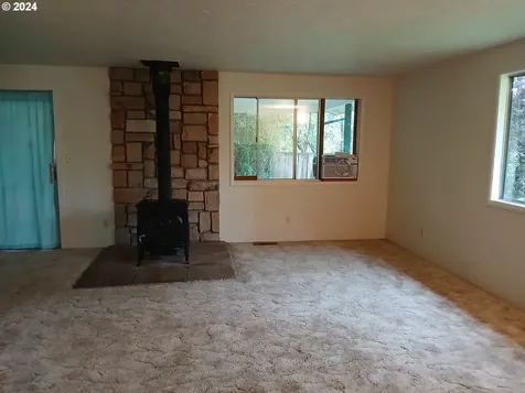171 W Nevada Street Ashland OR 97520