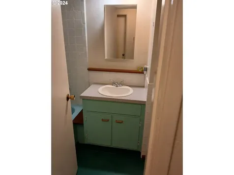 171 W Nevada Street Ashland OR 97520