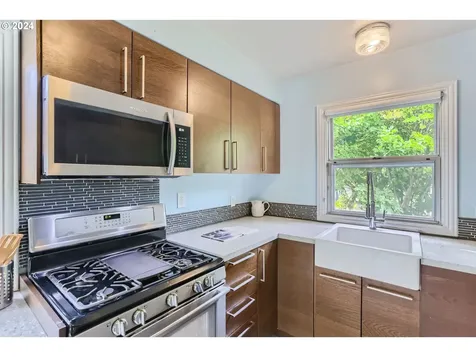 2645 Se Grant Street Portland OR 97214