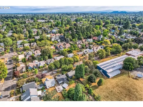 2645 Se Grant Street Portland OR 97214