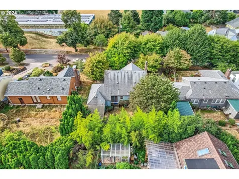 2645 Se Grant Street Portland OR 97214