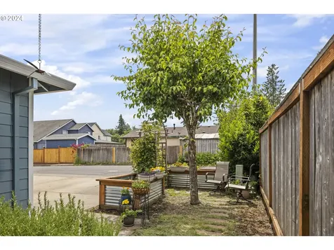 1436 S Heather Street Cornelius OR 97113