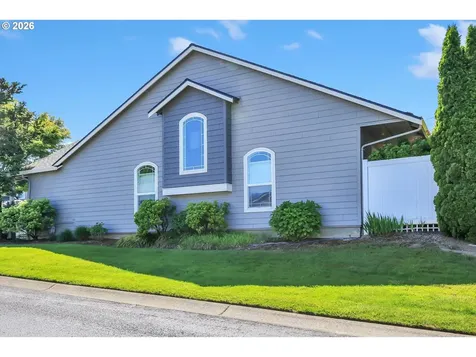 21799 NE Larkspur Lane Fairview OR 97024