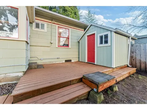 9334 N Edison Street Portland OR 97203