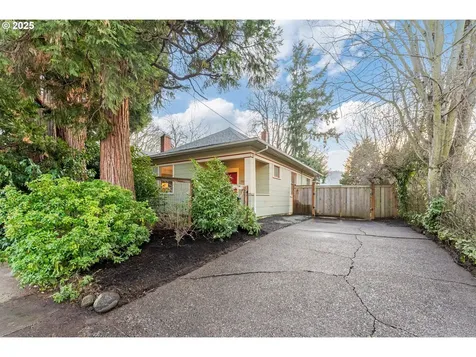 9334 N Edison Street Portland OR 97203