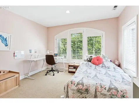 10003 NW Engleman Street Portland OR 97229