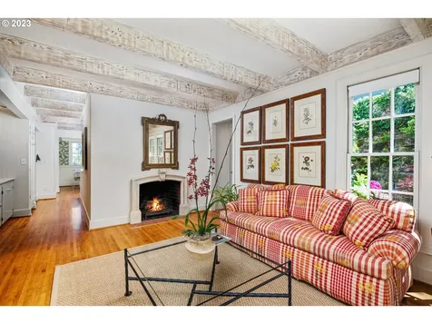 3008 NW Greenbriar Terrace Portland OR 97210