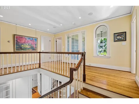 3008 NW Greenbriar Terrace Portland OR 97210