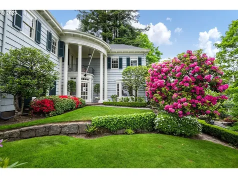 3008 NW Greenbriar Terrace Portland OR 97210