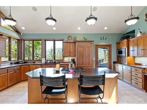 90849 Coburghills Drive Eugene OR 97408