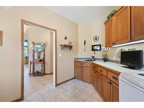 90849 Coburghills Drive Eugene OR 97408