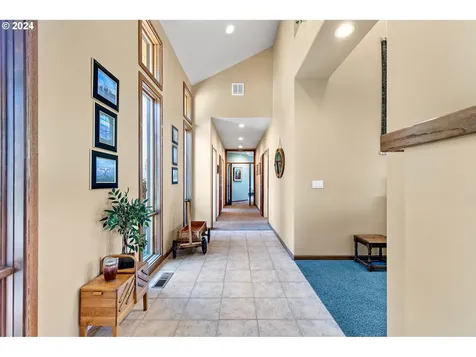 90849 Coburghills Drive Eugene OR 97408