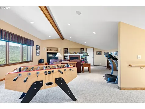90849 Coburghills Drive Eugene OR 97408