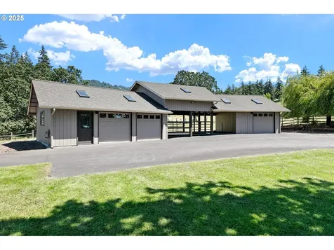 90849 Coburghills Drive Eugene OR 97408