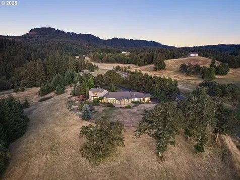 90849 Coburghills Drive Eugene OR 97408