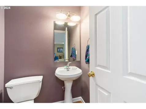 11914 NW 23rd Avenue Vancouver WA 98685
