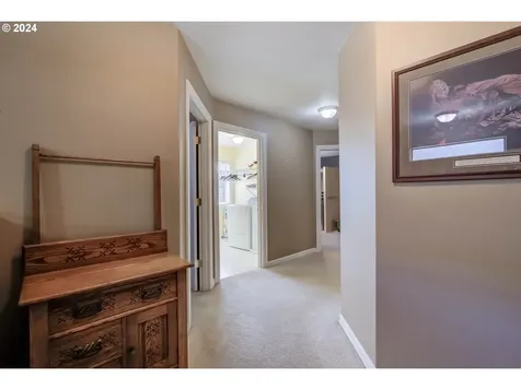 11914 NW 23rd Avenue Vancouver WA 98685