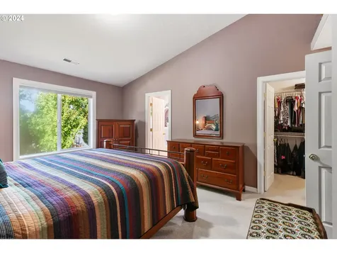 11914 NW 23rd Avenue Vancouver WA 98685