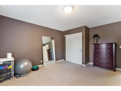 11914 NW 23rd Avenue Vancouver WA 98685