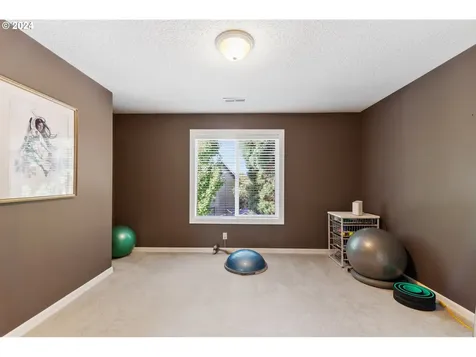 11914 NW 23rd Avenue Vancouver WA 98685