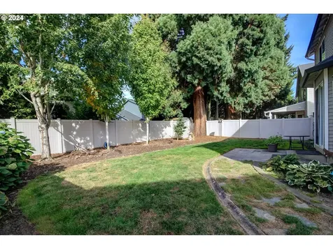 11914 NW 23rd Avenue Vancouver WA 98685