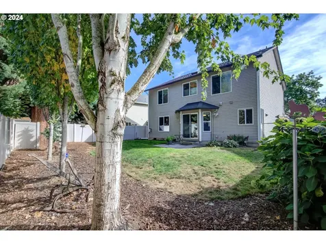 11914 NW 23rd Avenue Vancouver WA 98685