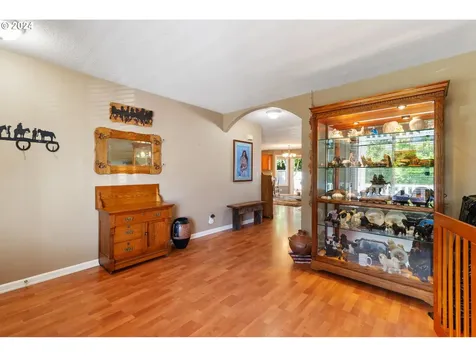 11914 NW 23rd Avenue Vancouver WA 98685