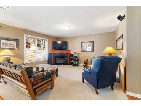 11914 NW 23rd Avenue Vancouver WA 98685
