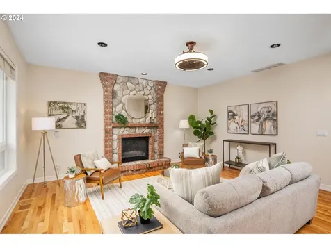 16705 NW Stoller Drive Portland OR 97229