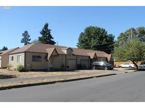 848 N Street Springfield OR 97477