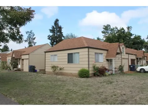 848 N Street Springfield OR 97477