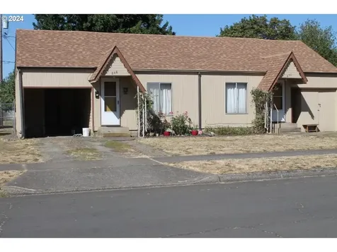 848 N Street Springfield OR 97477